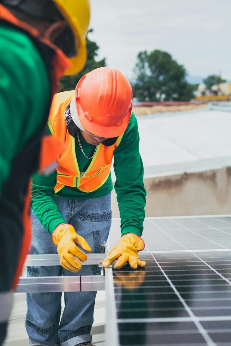 solar panel cleaning services london